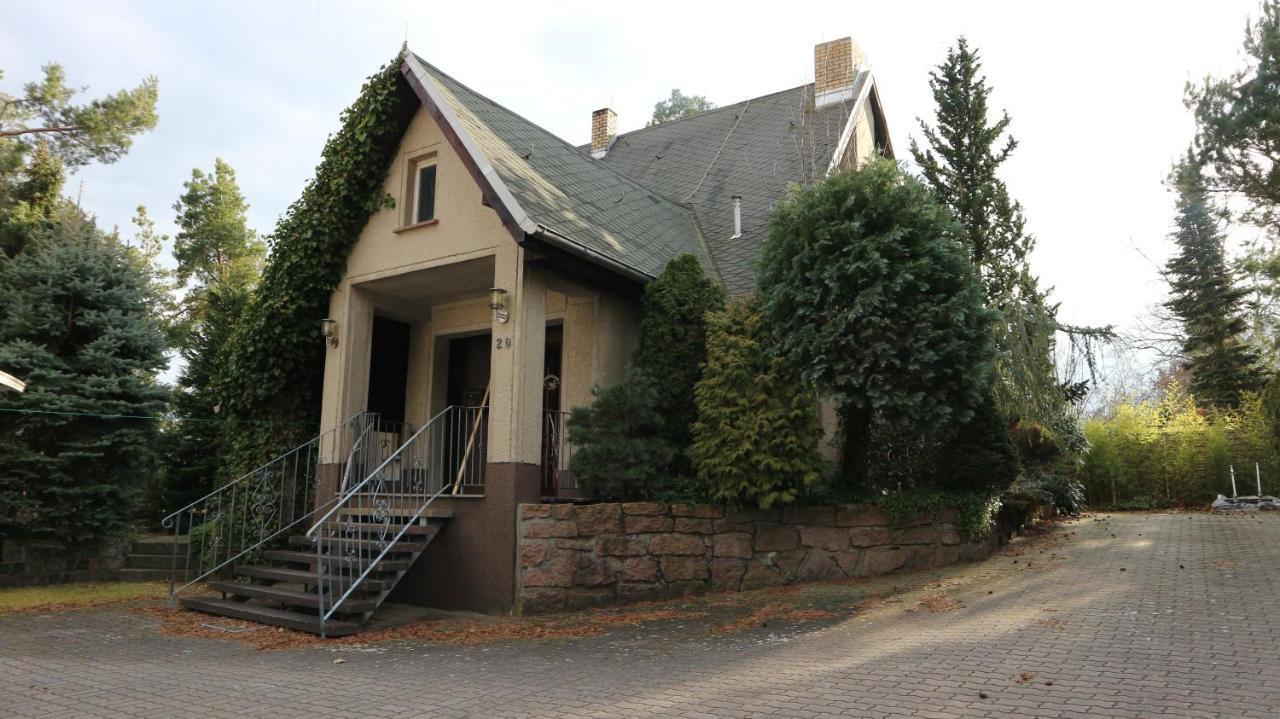 Ferienhaus Mit Pool Zum Traeumen Und Entspannen Fuer Alle Sinne Bad Schmiedeberg Exterior foto